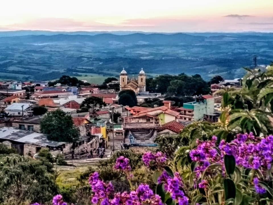 Pousada Rosa Mistica São Tomé das Letras Buitenkant foto
